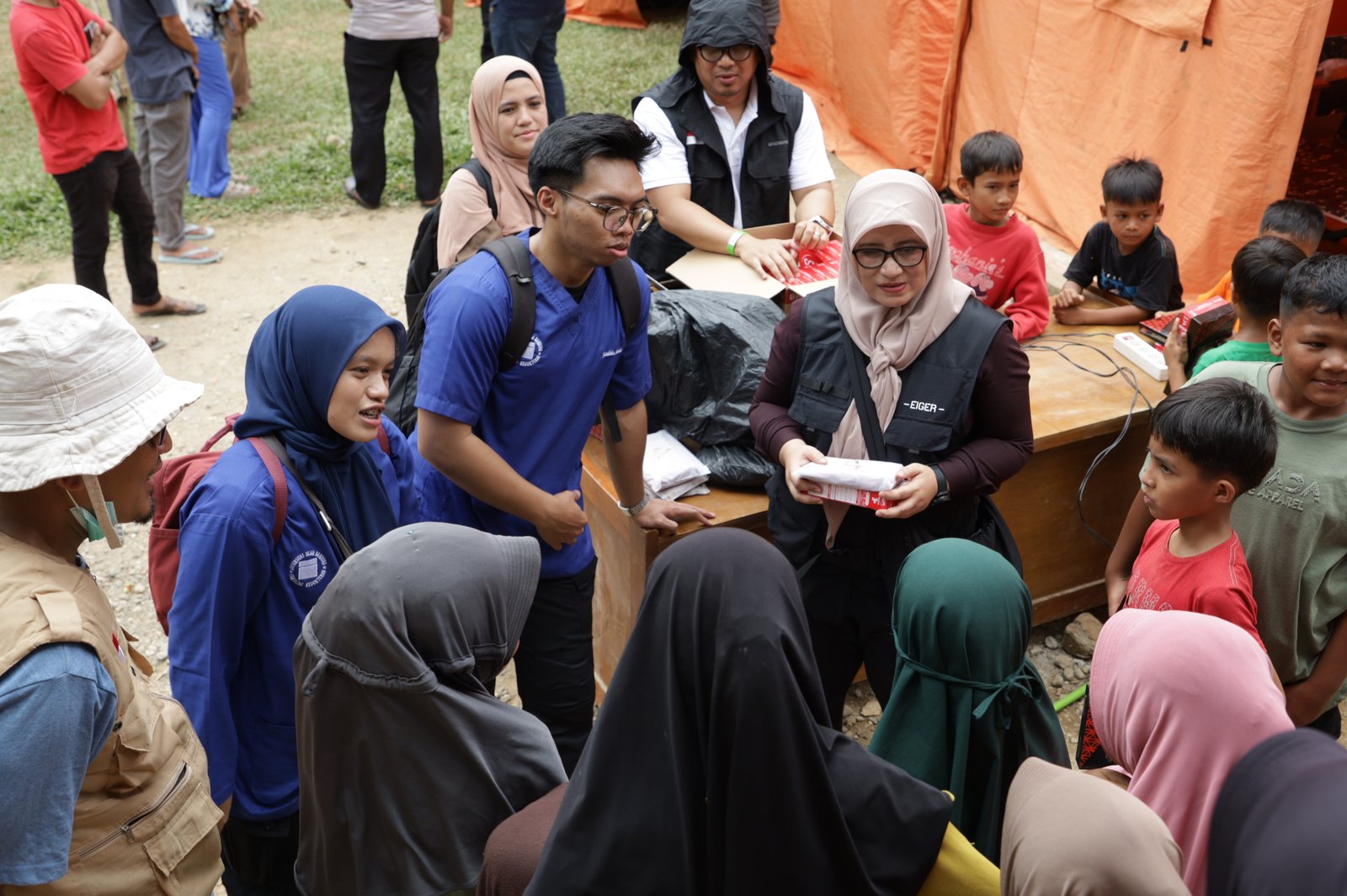 Aksi hari 4 - foto 7